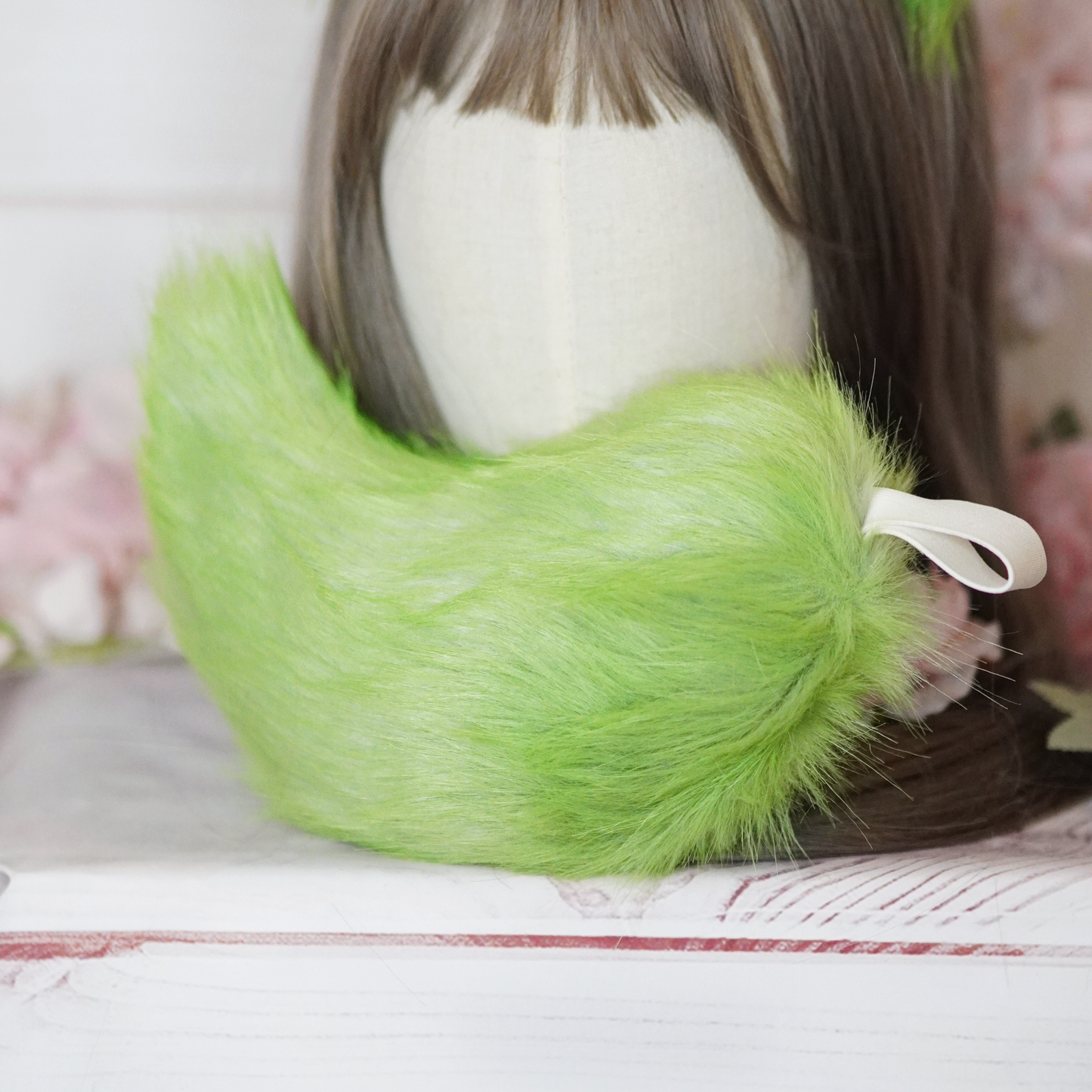 (Ready For Ship) Sprigatito Set Cosplay Ears + Tail