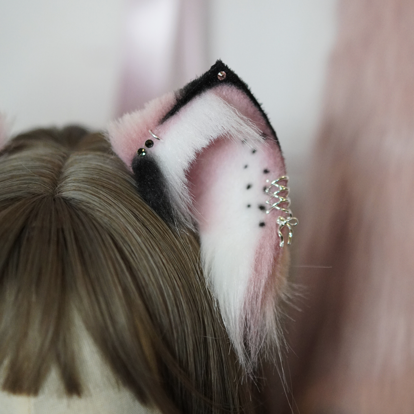 (Ready For Ship) Pink And Black Fantasy Charming Cat Ears + Tail